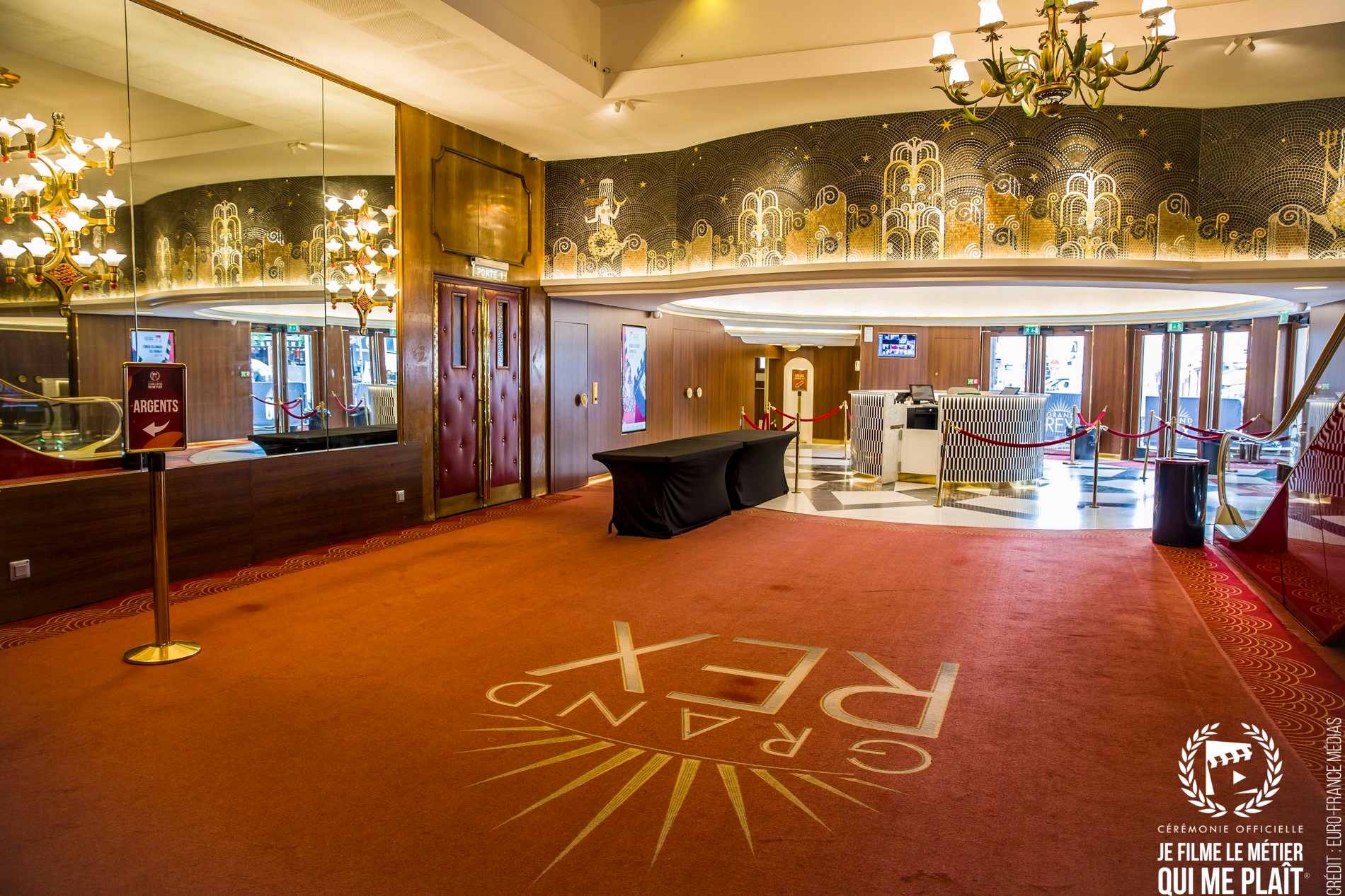Cérémonie au Grand Rex pour la remise des prix du concours Je filme le métier qui me plaît édition 2025