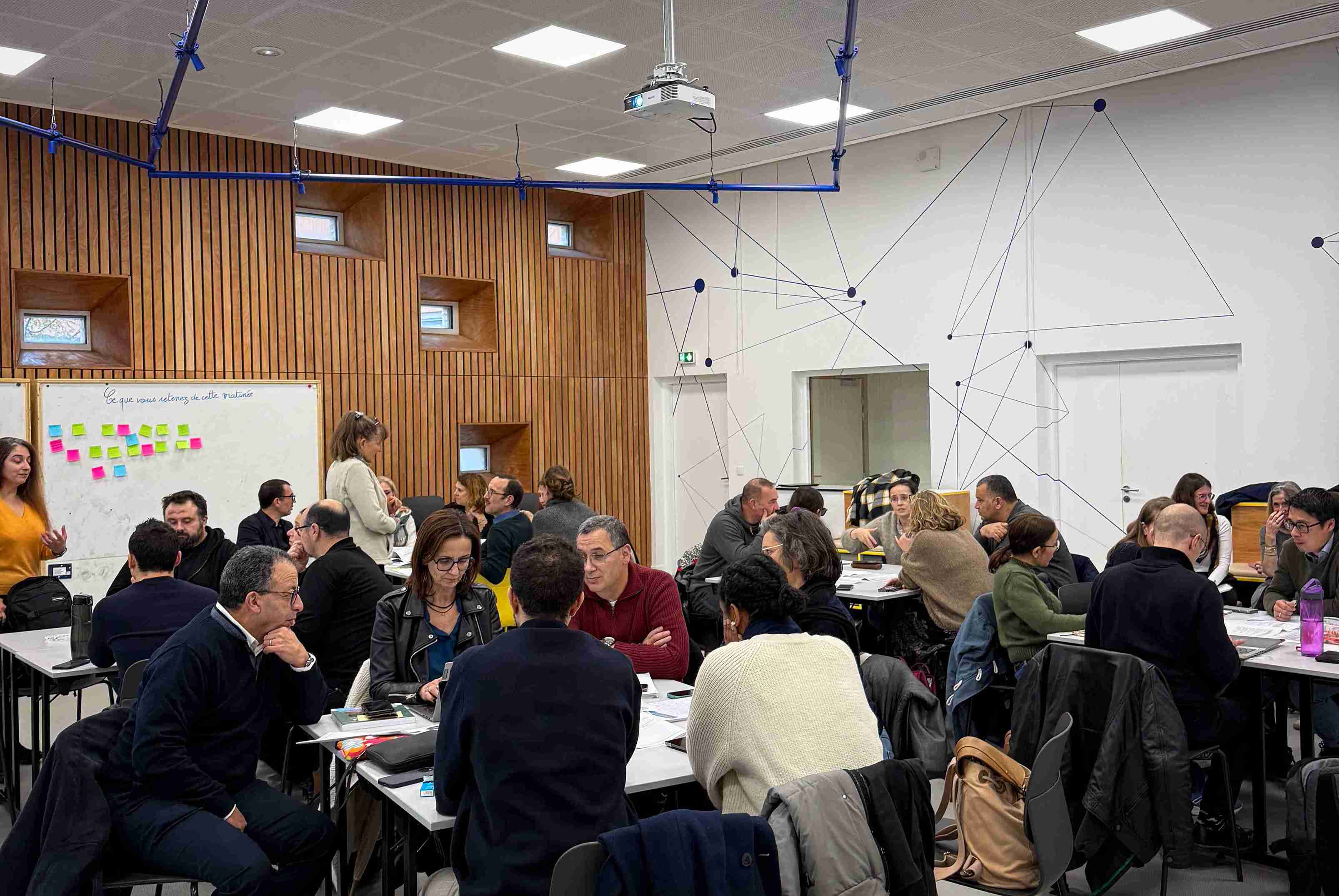 Des ateliers pour ancrer une pédagogie égalitaire
