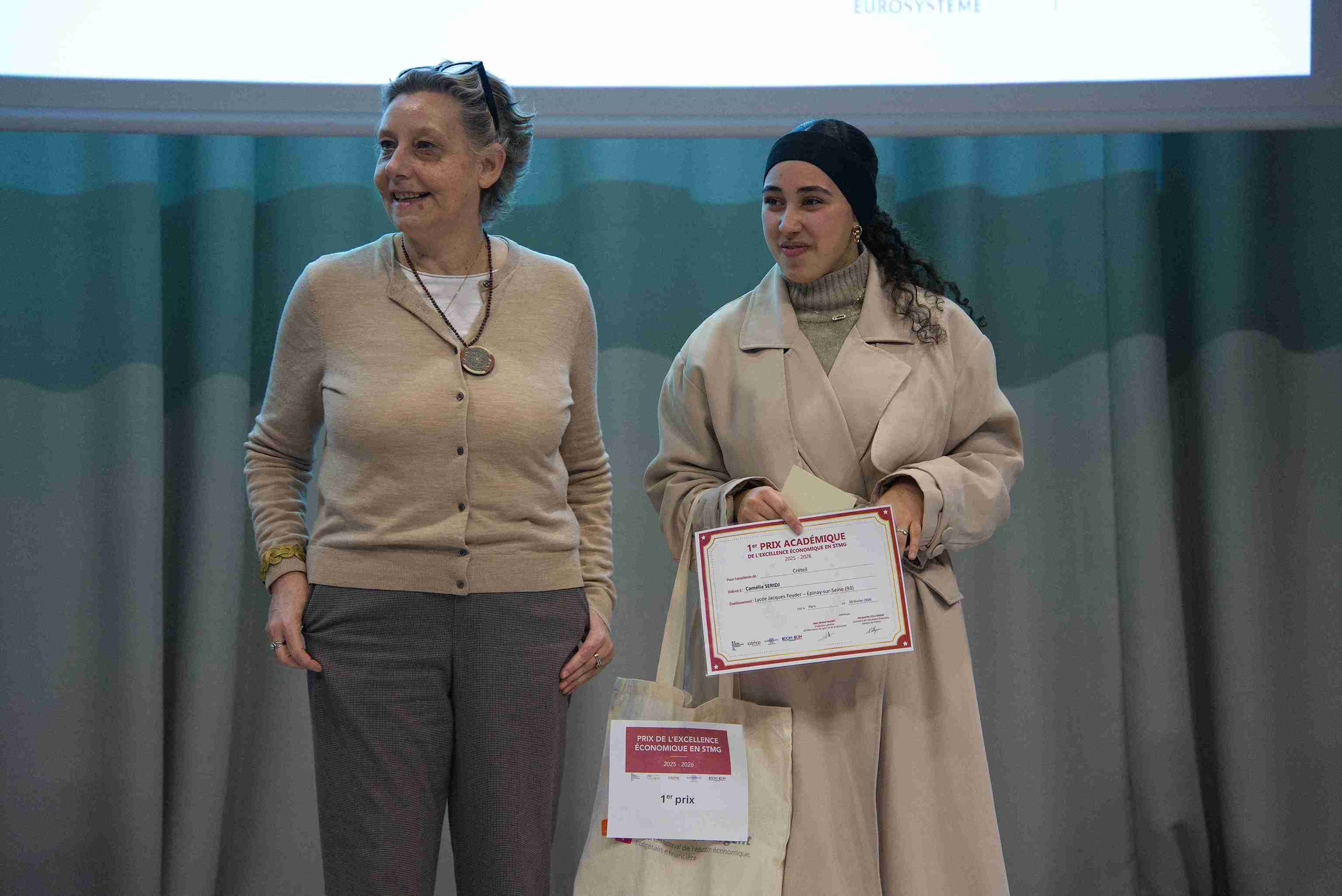 Prix de l'excellence économique pour les élèves de terminale en STMG