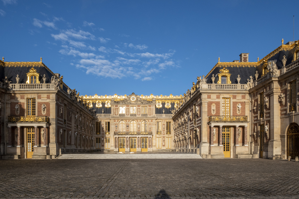 Façade de château de Versailles