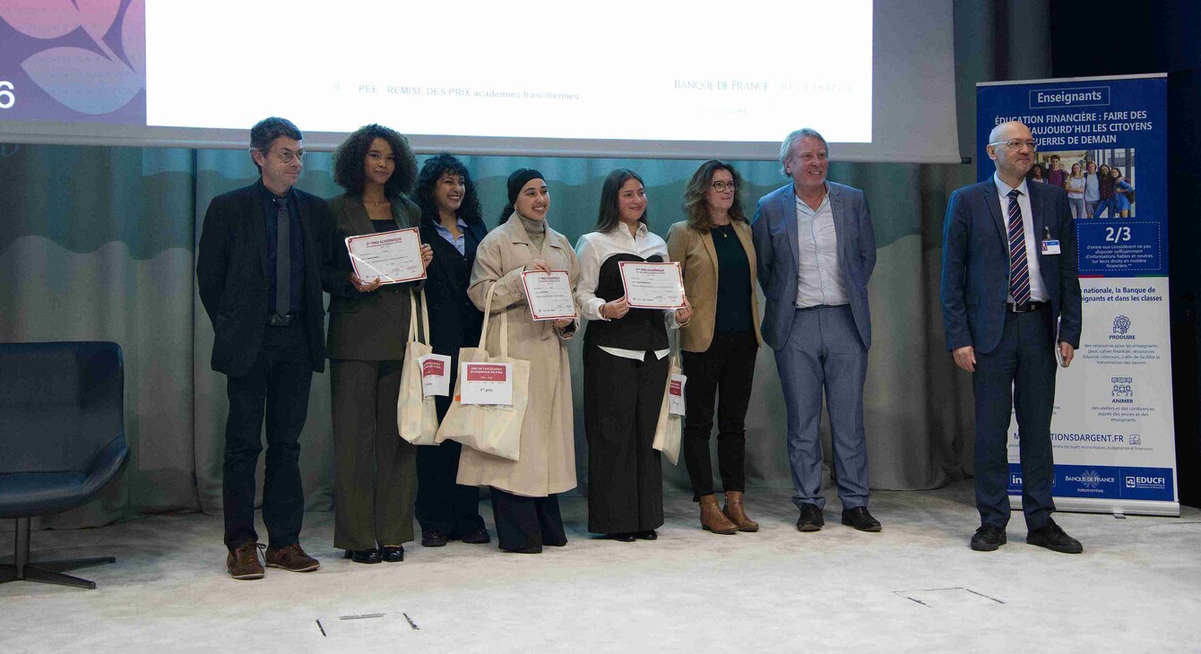 Prix de l'excellence économique pour les élèves de terminale en STMG