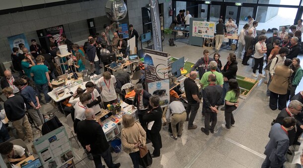 16e olympiades des sciences de l'ingénieur à la Cité des sciences et de l'industrie