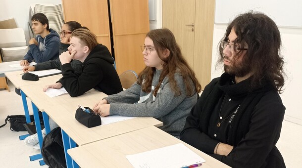 Echanges entre lycéens pour le prix Goncourt des lycéens au lycée André-Boulloche