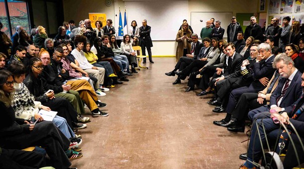 Visite des ministres et du recteur des cinémas du palais à Créteil (94) dans le cadre du dispositif Ma classe au cinéma